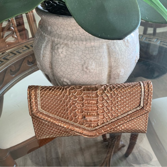 🤎🤎BRAHMIN VERONICA MELBOURNE CROC EMBOSSED LEATHER SANDALWOOD WALLET!🤎🤎 - Picture 2 of 6